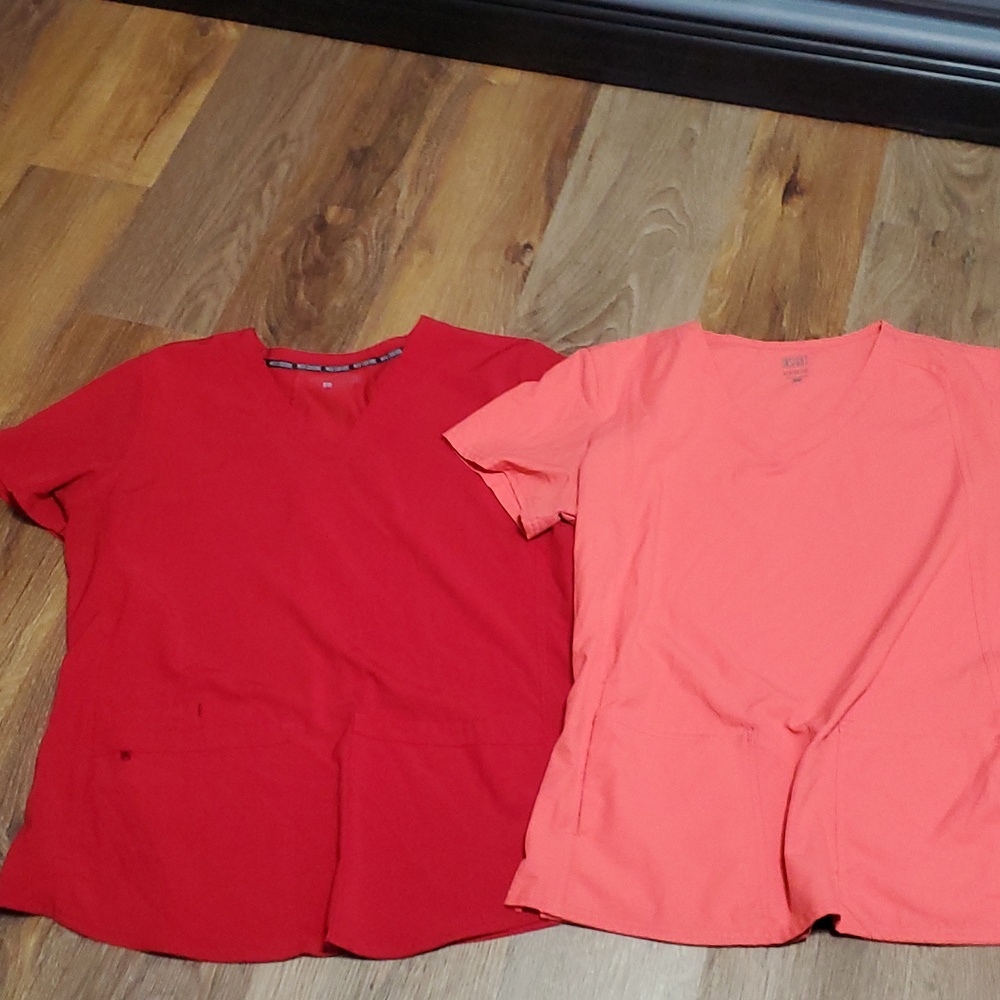 Med conture scrub tops